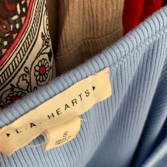 Cute tank top from PACSUN🌞 - Picture 3 of 4